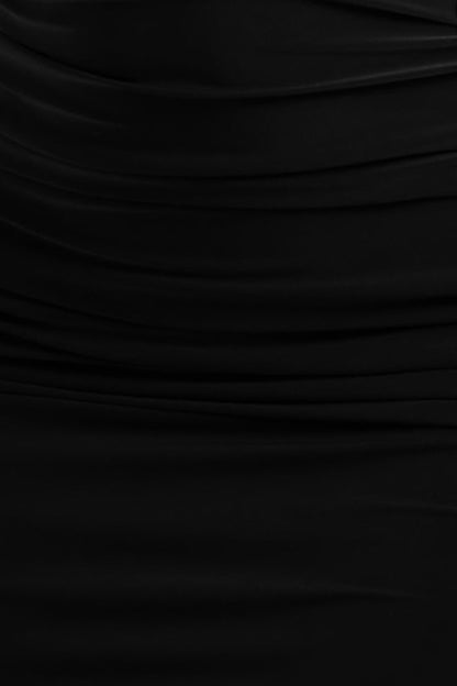 Dalarie | Vestido Largo en negro con fruncido y escote asimétrico