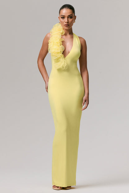 Harriet | Vestido largo amarillo con escote pronunciado y detalle floral lateral