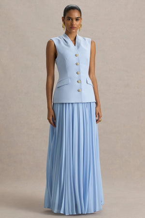 Heavenly | Vestido largo azul claro con detalle de botones dorados y falda plisada