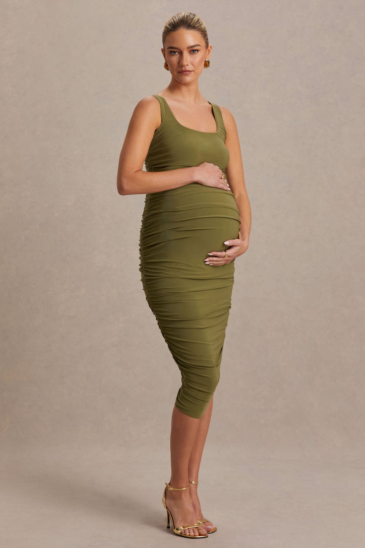 Lisbon | Vestido premamá midi en color oliva con escote cuadrado y fruncidos