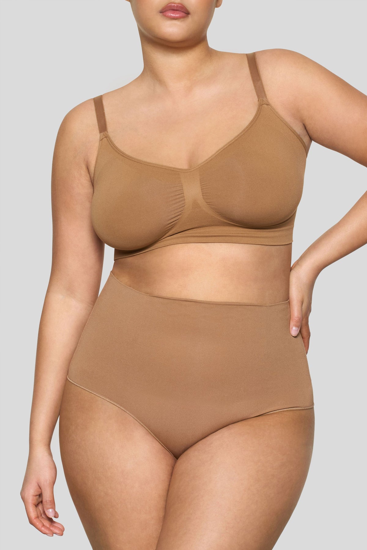 BOOMBA | Faja reductora en color caramelo