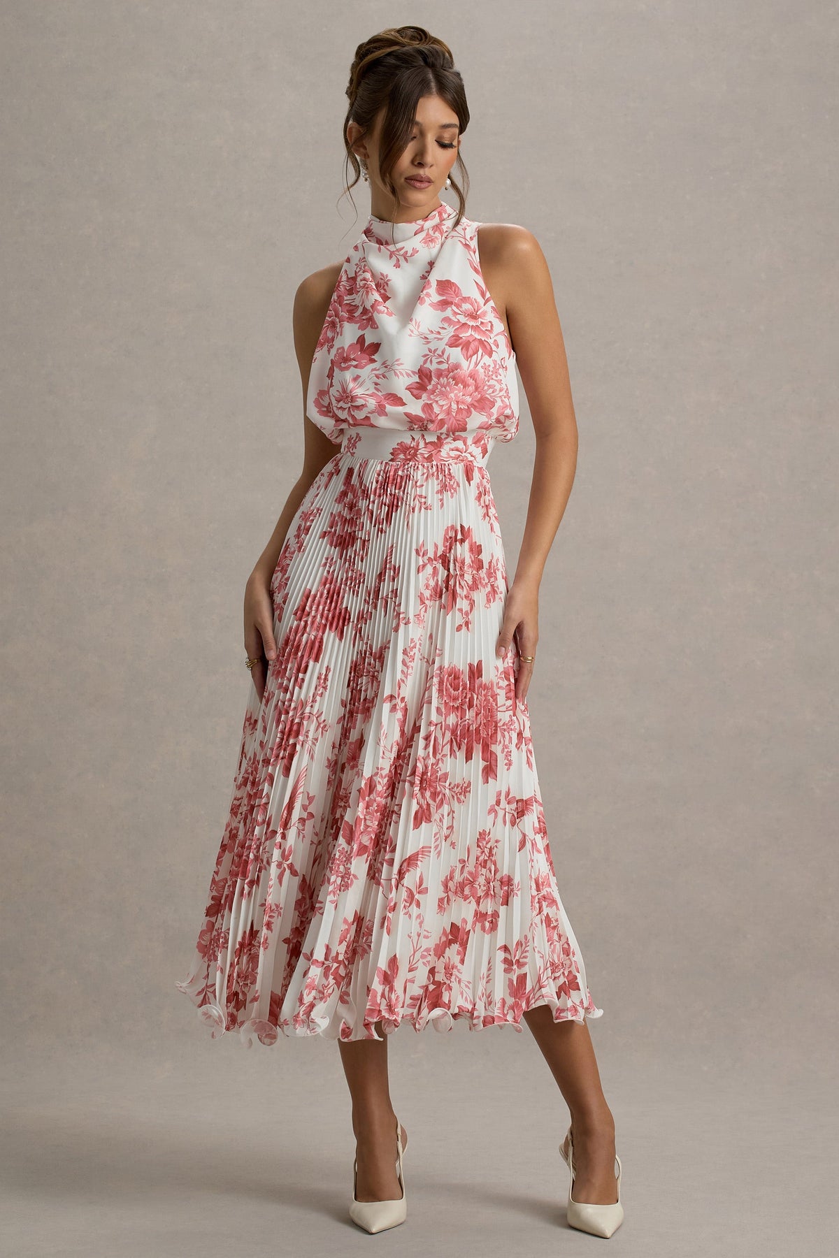 Nila | Vestido midi con estampado floral en colores crema y escote con caída