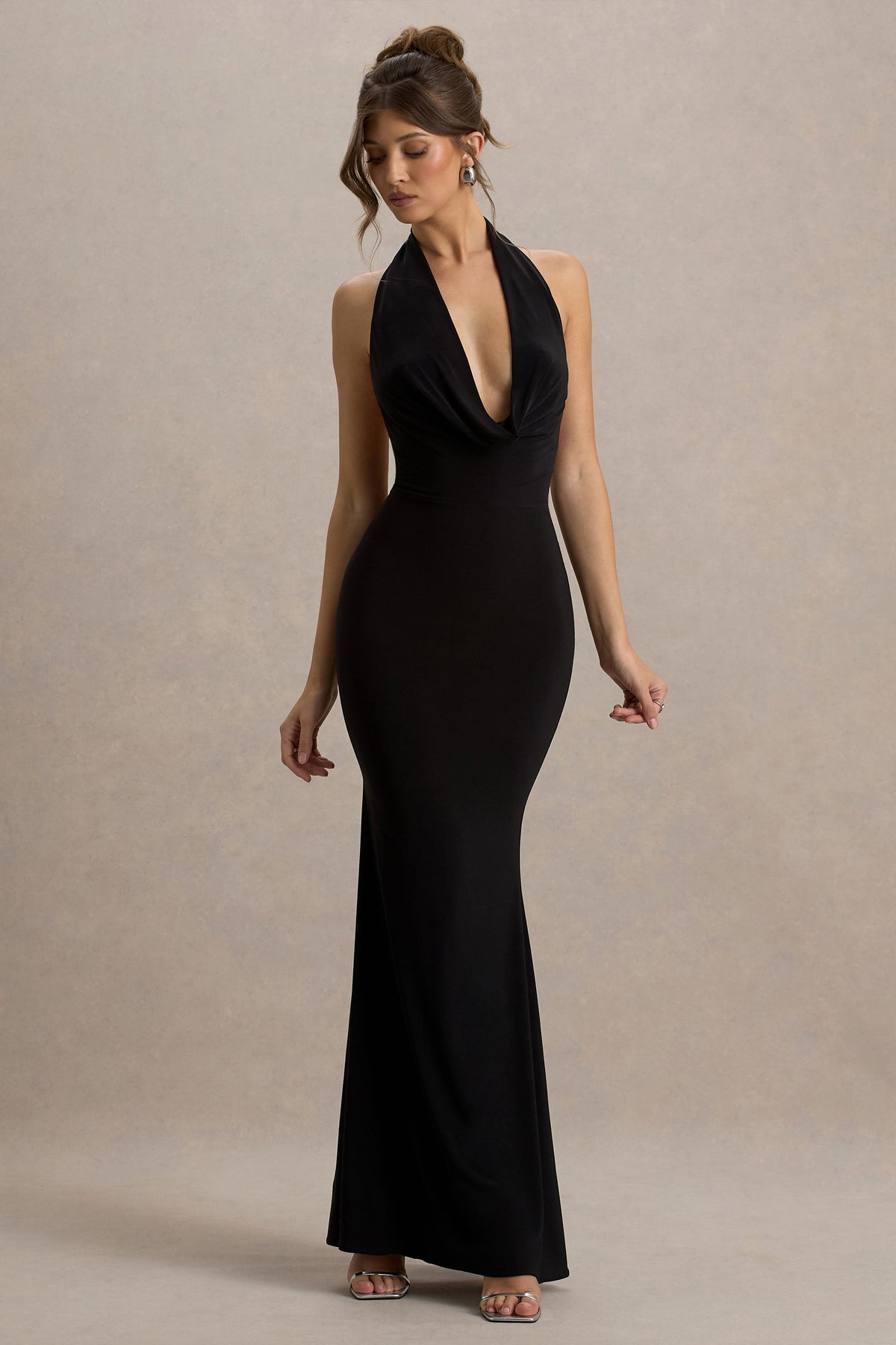 Milani | Vestido largo negro con escote drapeado y corte sirena espalda descubierta