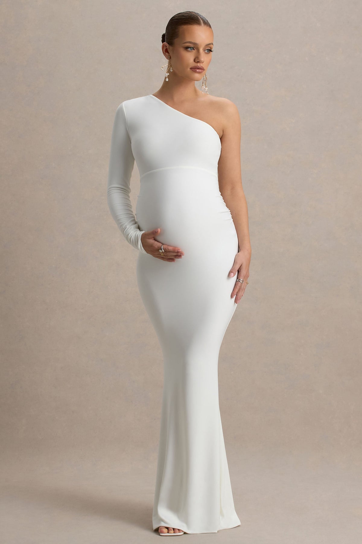 Heloise | Vestido largo de premamá en Blanco Asimétrico de Una Manga