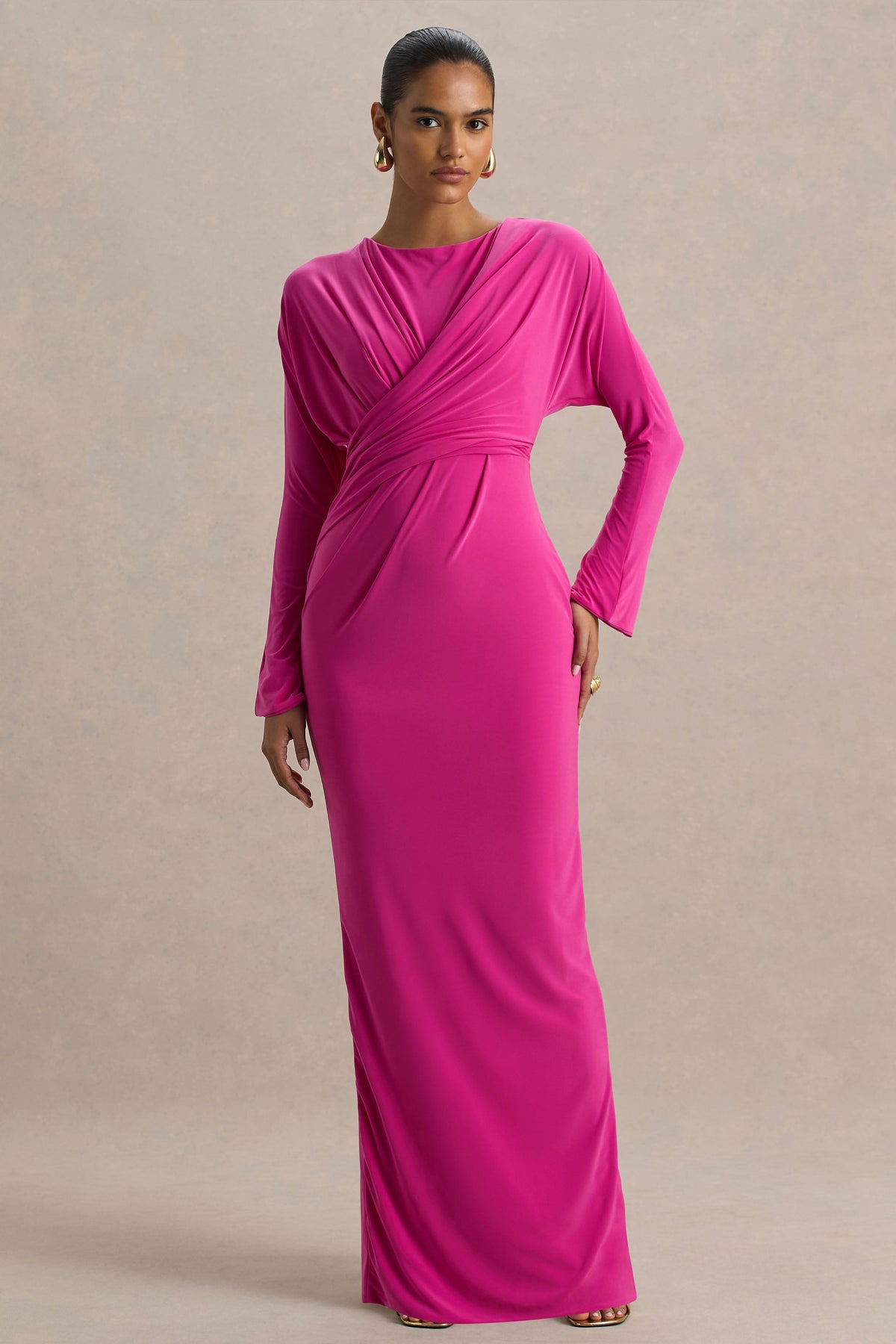 Regina | Vestido Largo Rosa Fucsia Regina con Escote Cortado y Drapeado