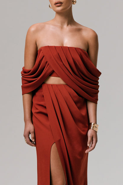 Zelina | Falda larga con detalle drapeado y abertura en color terracota