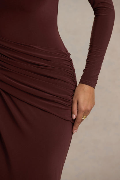 Zephyra | Vestido Largo Marrón Con Escote Alto Cruzado