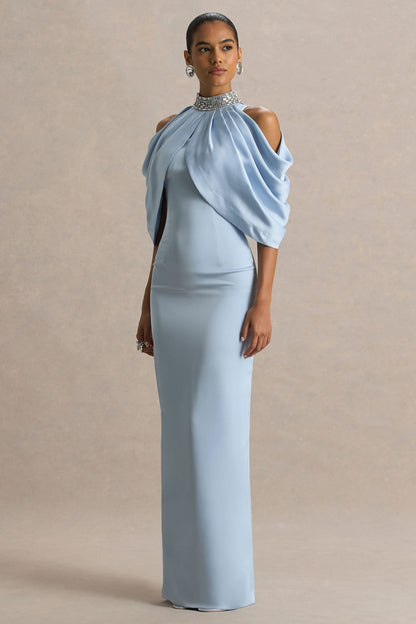 Sulliana | Vestido largo azul empolvado de satén con cuello alto adornado y mangas tipo capa