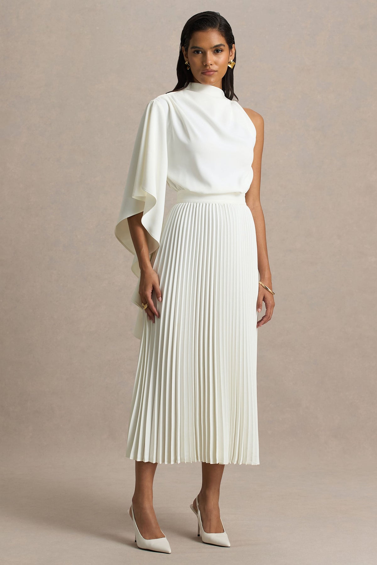 Jimena | Vestido Midi En Color Crema De Manga Larga con Cuello Alto y Detalles Plisados