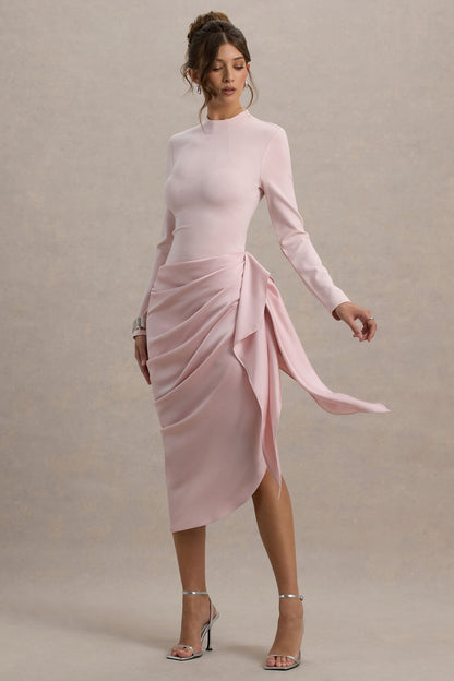 Raffie | Vestido Midi satinado rosa con mangas largas y drapeado lateral