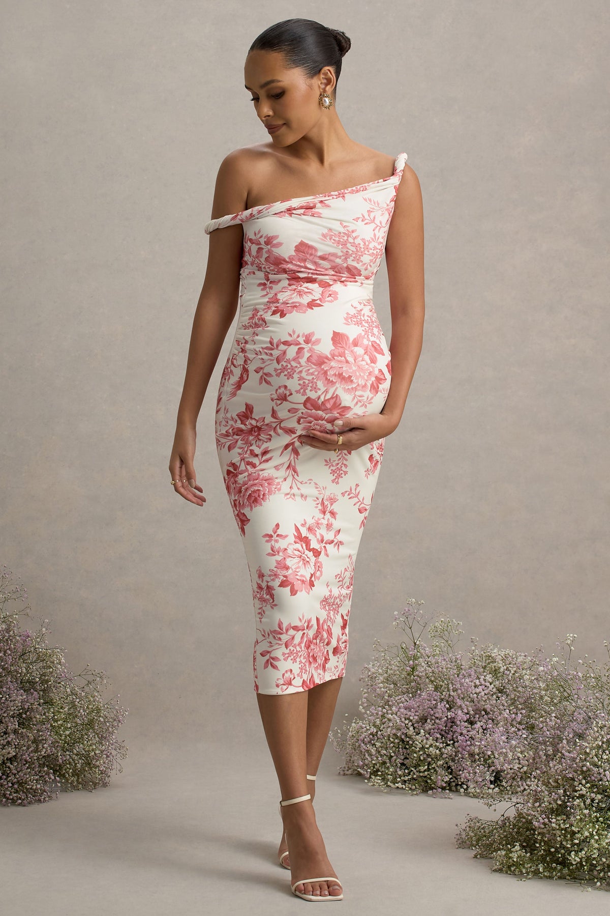 Salome | Vestido Midi de premamá con Estampado Floral Rosa y Escote Asimétrico Torcido