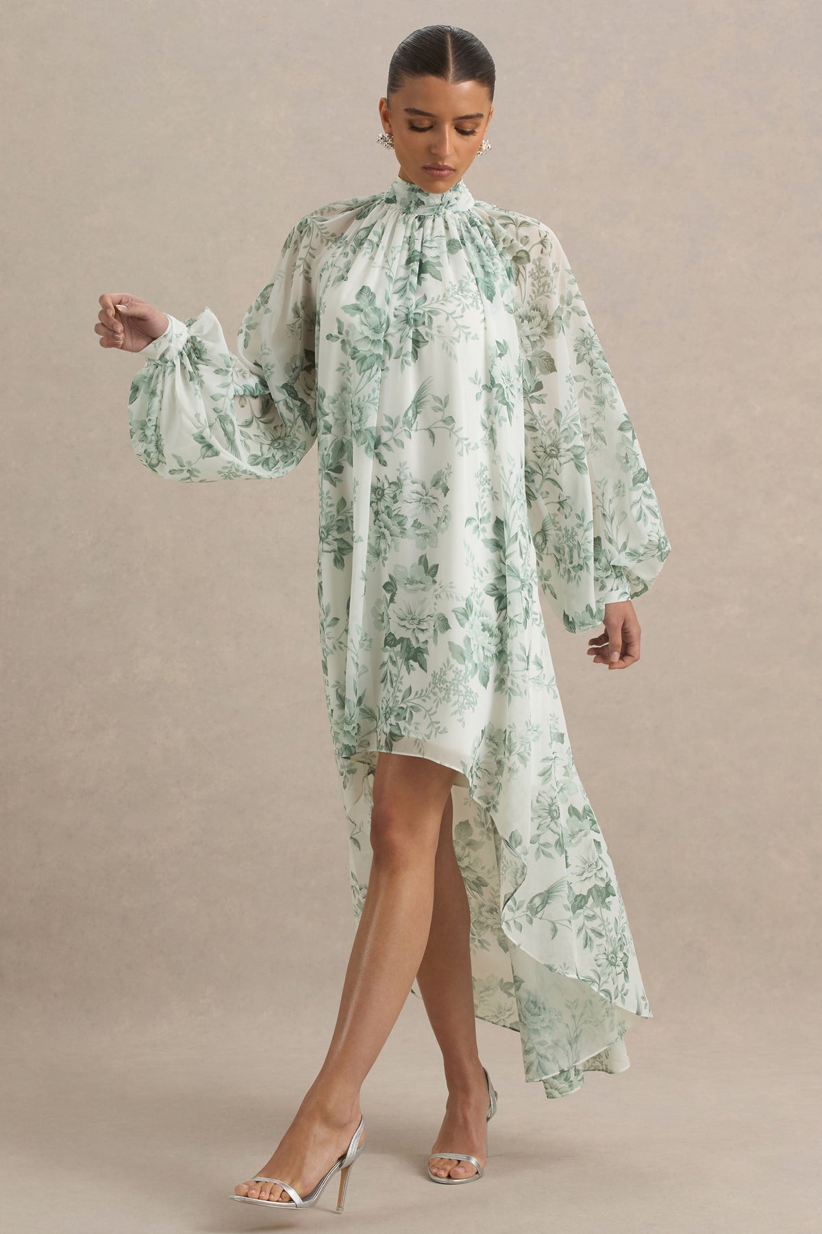 Delphia | Vestido Largo de Chiffón  y Estampado Floral Verde