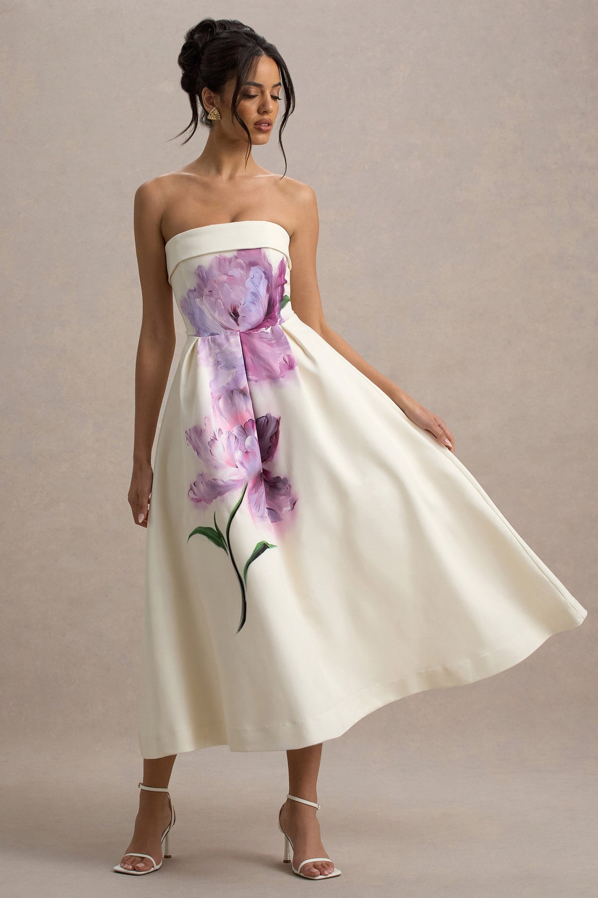 Annalise | Vestido midi con escote bandeau  con estampado floral y falda plisada