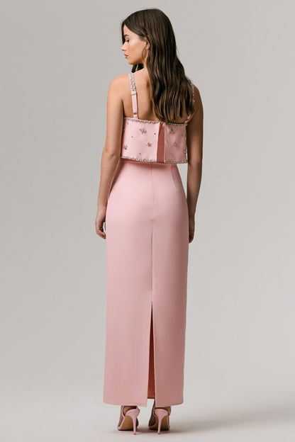 Scarlet | Vestido Largo rosa pálido con escote cuadrado y detalles ornamentales