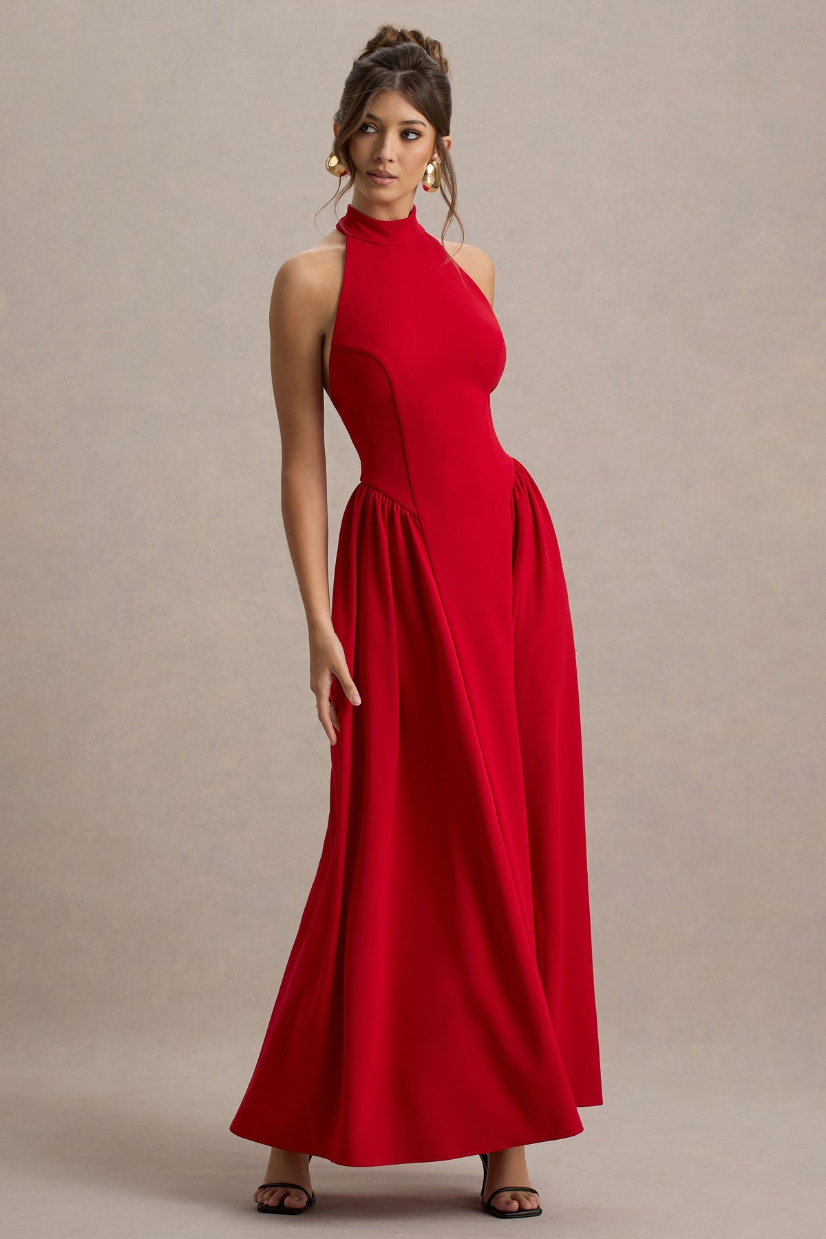 Cynthia | Vestido largo Rojo con Escote Alto y Falda Voluminosa