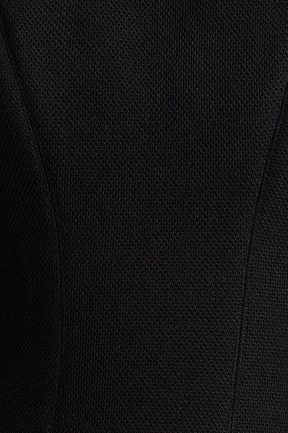 Leilani | Vestido Corto Negro de Escote Alto con Detalle de Volantes