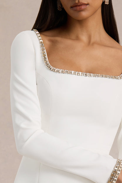 Caia | Vestido Corto Blanco con Escote Cuadrado y Adornos