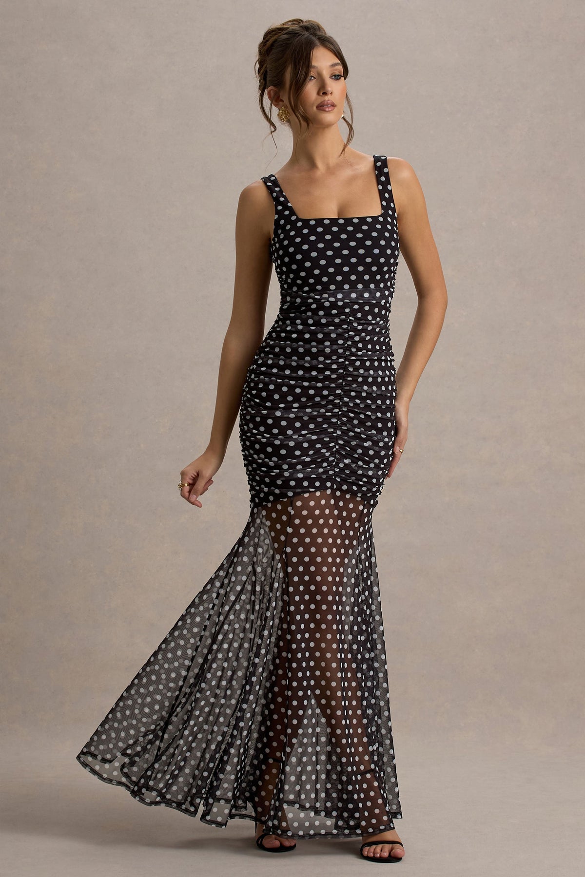 Galaxia | Vestido largo de lunares con malla transparente en el bajo