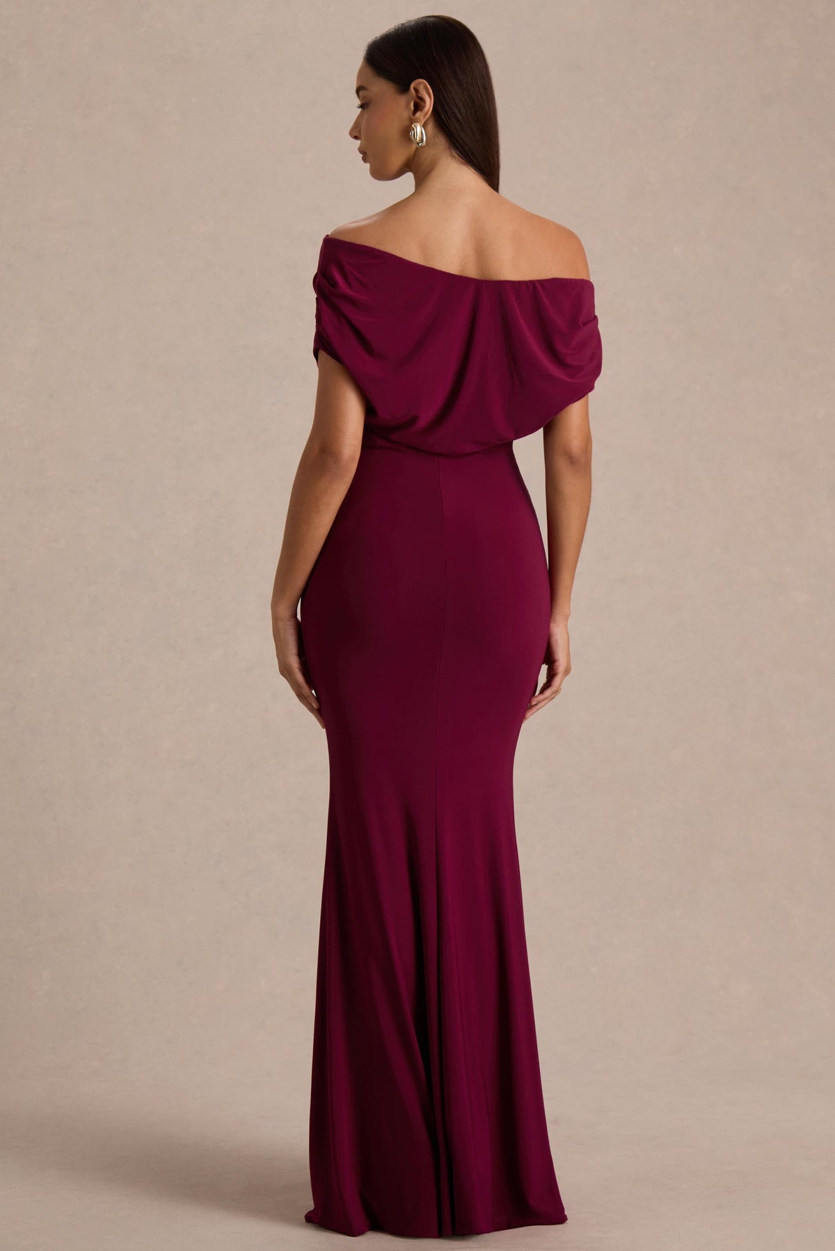 Bowden | Vestido Largo Berry con Escote Bardot