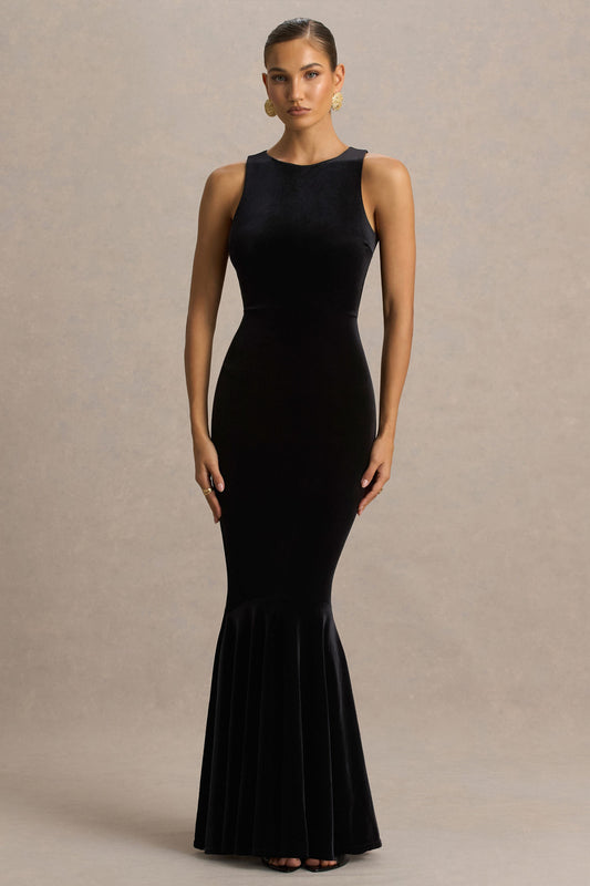 Pippa | Vestido Largo Negro De Terciopelo Con Cuello Redondo Y Cola De Sirena