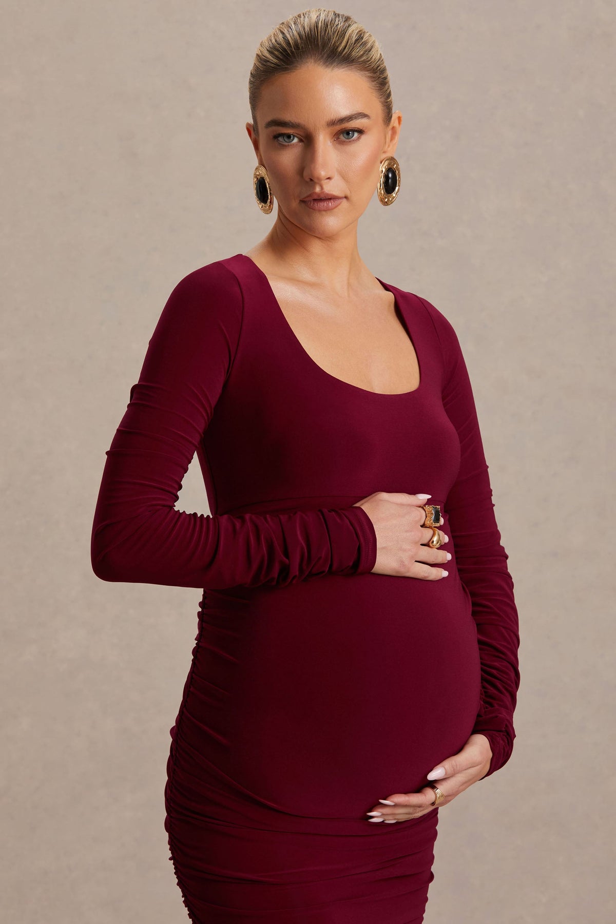 Saffron | Vestido Premamá en Tono Berry con Escote Redondo