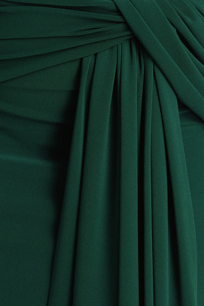 Mikayla | Vestido Largo Verde Oscuro De Escote Asimétrico Con Falda Cruzada Y Recorte