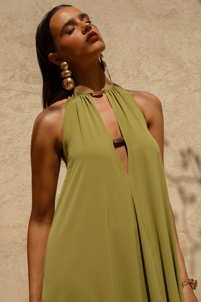 Zyon | Vestido largo con detalle de cuentas doradas en verde