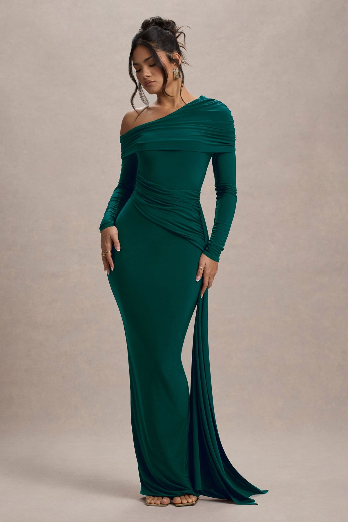 Valina | Vestido largo verde botella con drapeado lateral y mangas largas