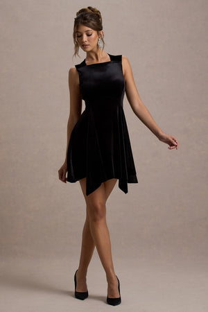 Baker | Vestido corto de Terciopelo Negro con Bajo Drapeado