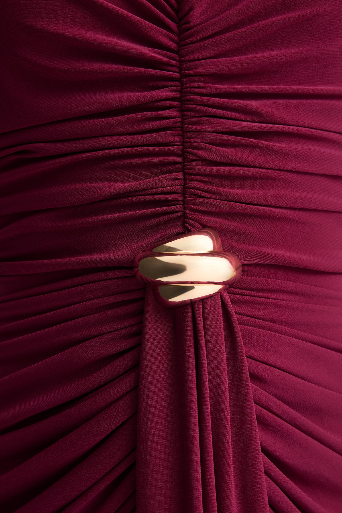 Beverly | Vestido Largo burdeos palabra de honor con detalle fruncido