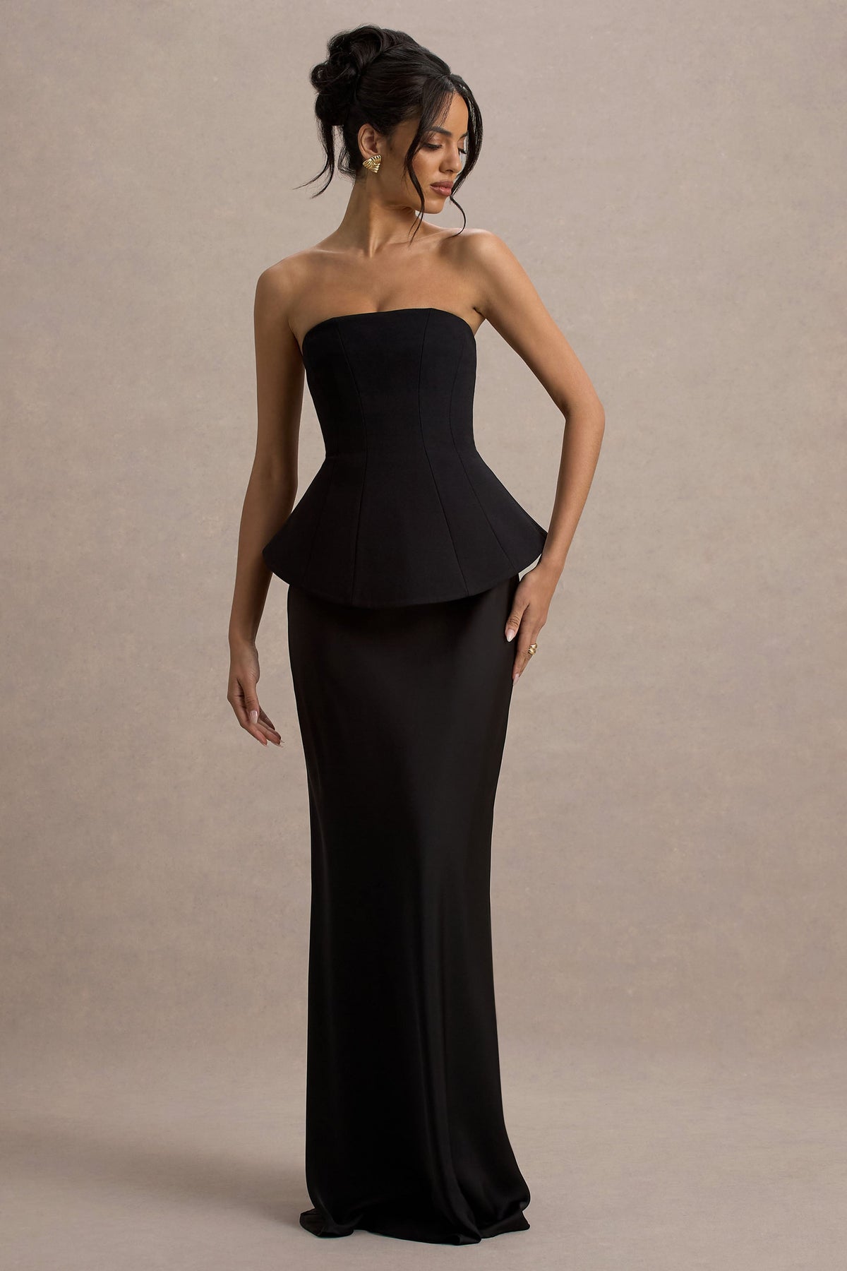 Ohio | Vestido largo Negro Sin Tirantes con escote con Corsé