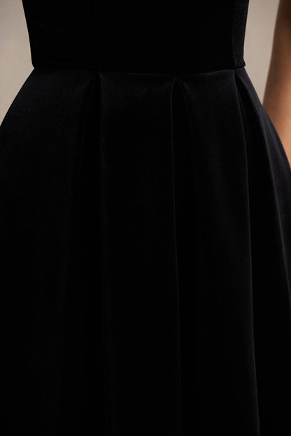 Ablaze | Vestido Midi Negro Con Escote Bardot
