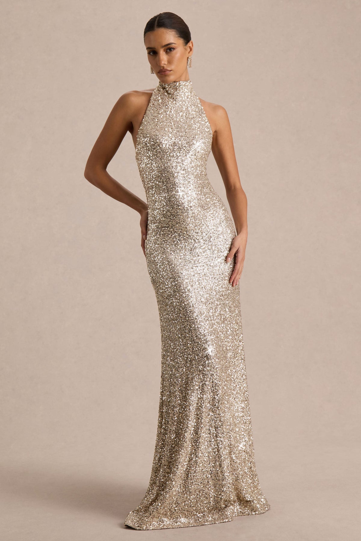 Tulia | Vestido Largo Champán de Lentejuelas con Escote Alto