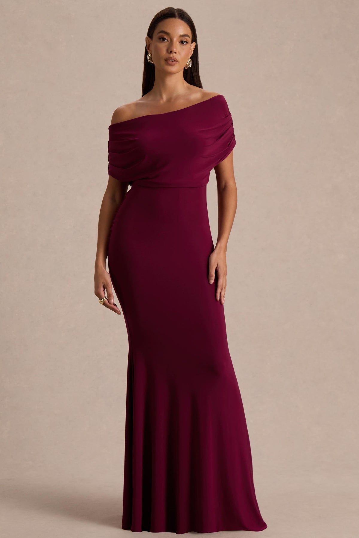 Bowden | Vestido Largo Berry con Escote Bardot