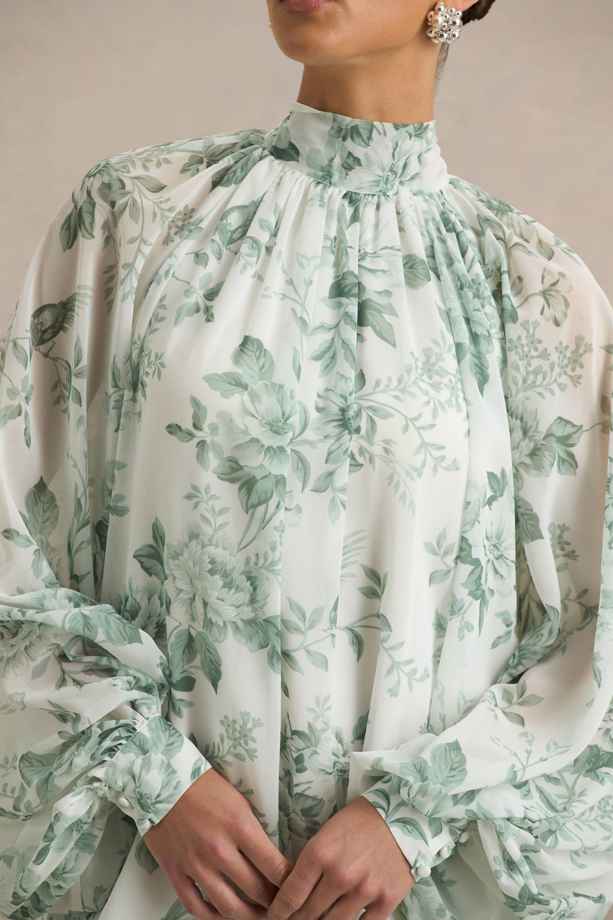 Delphia | Vestido Largo de Chiffón  y Estampado Floral Verde