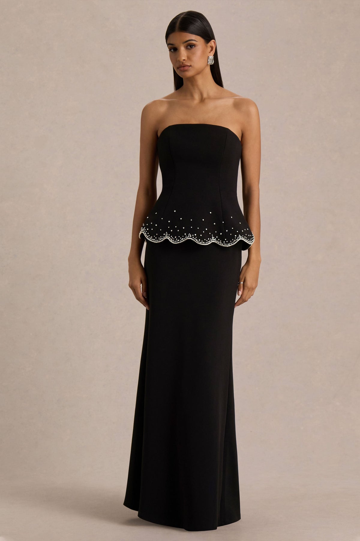 Robin | Vestido Largo Negro con Corsé, Sin Tiras y con Pedrería