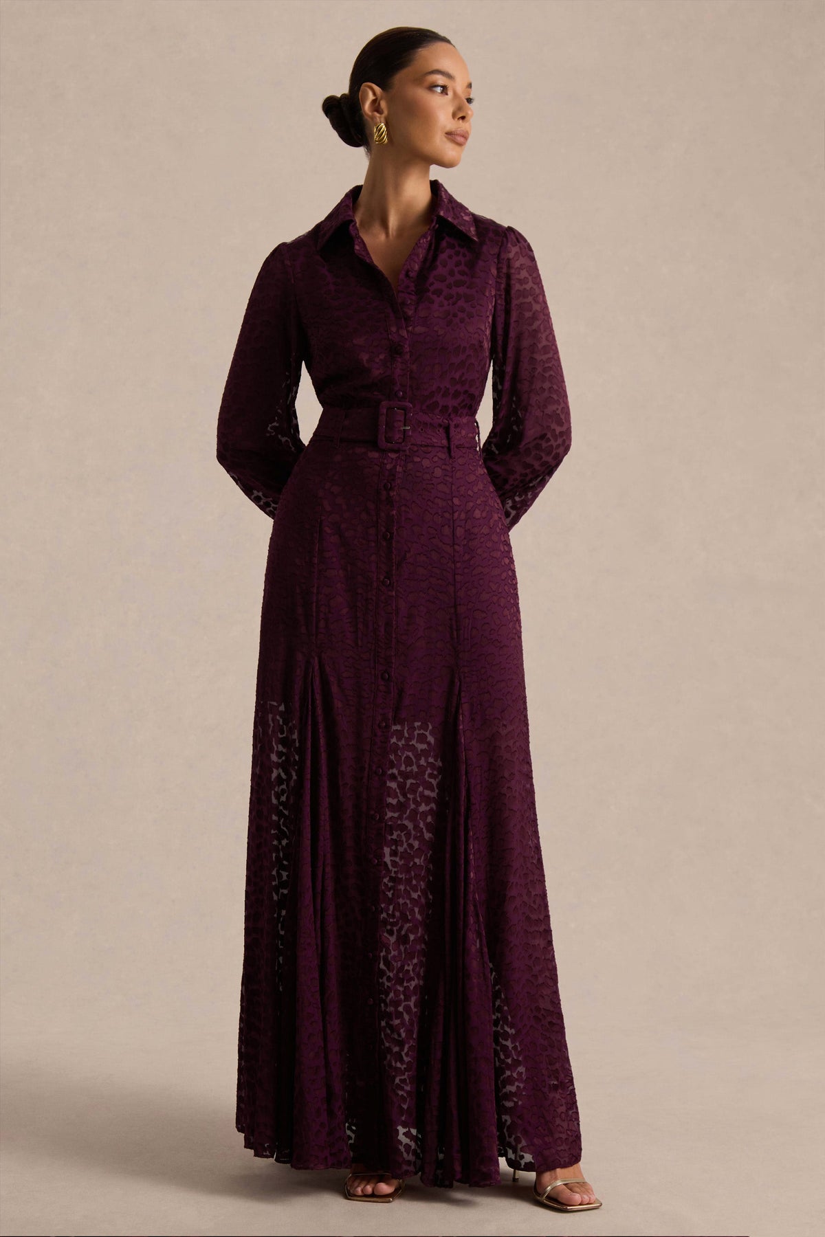 Kirsty | Vestido Camisero Morado de Manga Larga con Falda de Vuelo