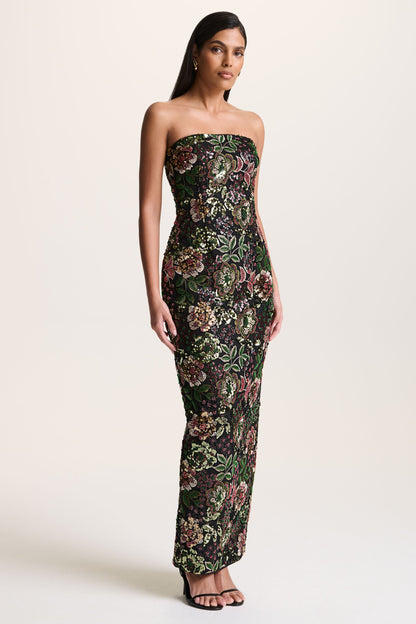 Cora | Vestido Largo Bandeau de Malla y Lentejuelas con Capa en la Espalda