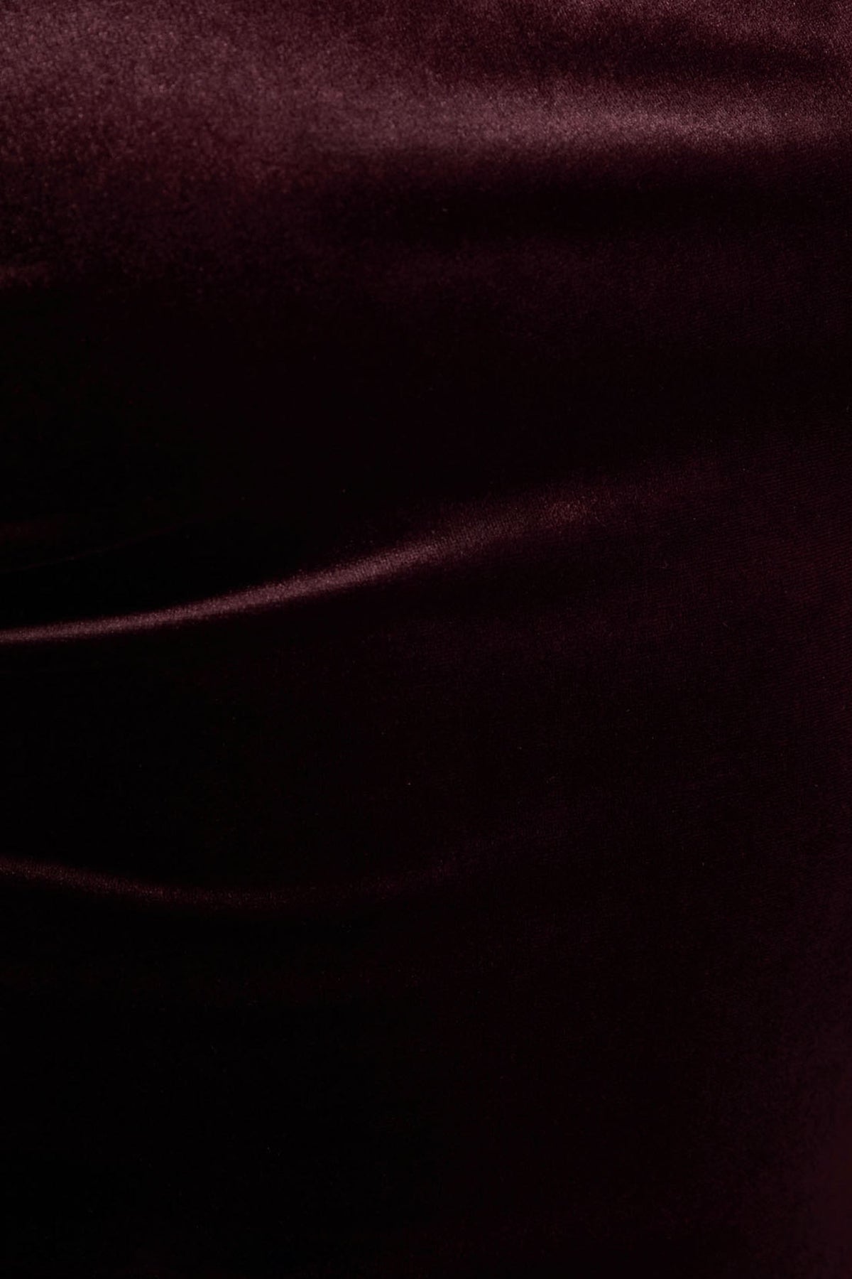 Carella | Vestido Midi Asimétrico de Terciopelo Burdeos con Detalle Retorcido