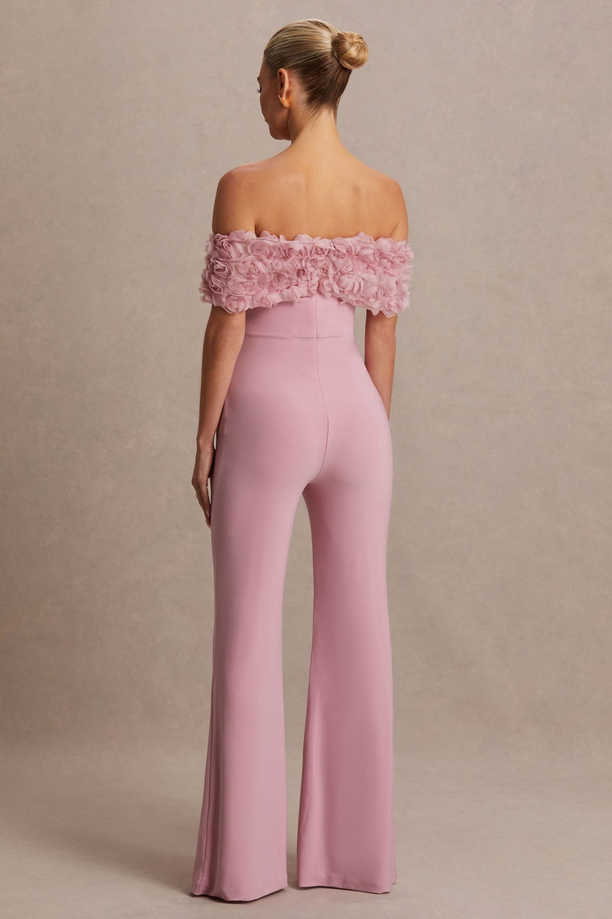 Sallow | Mono premamá en Rosa con Flores y Escote Bardot