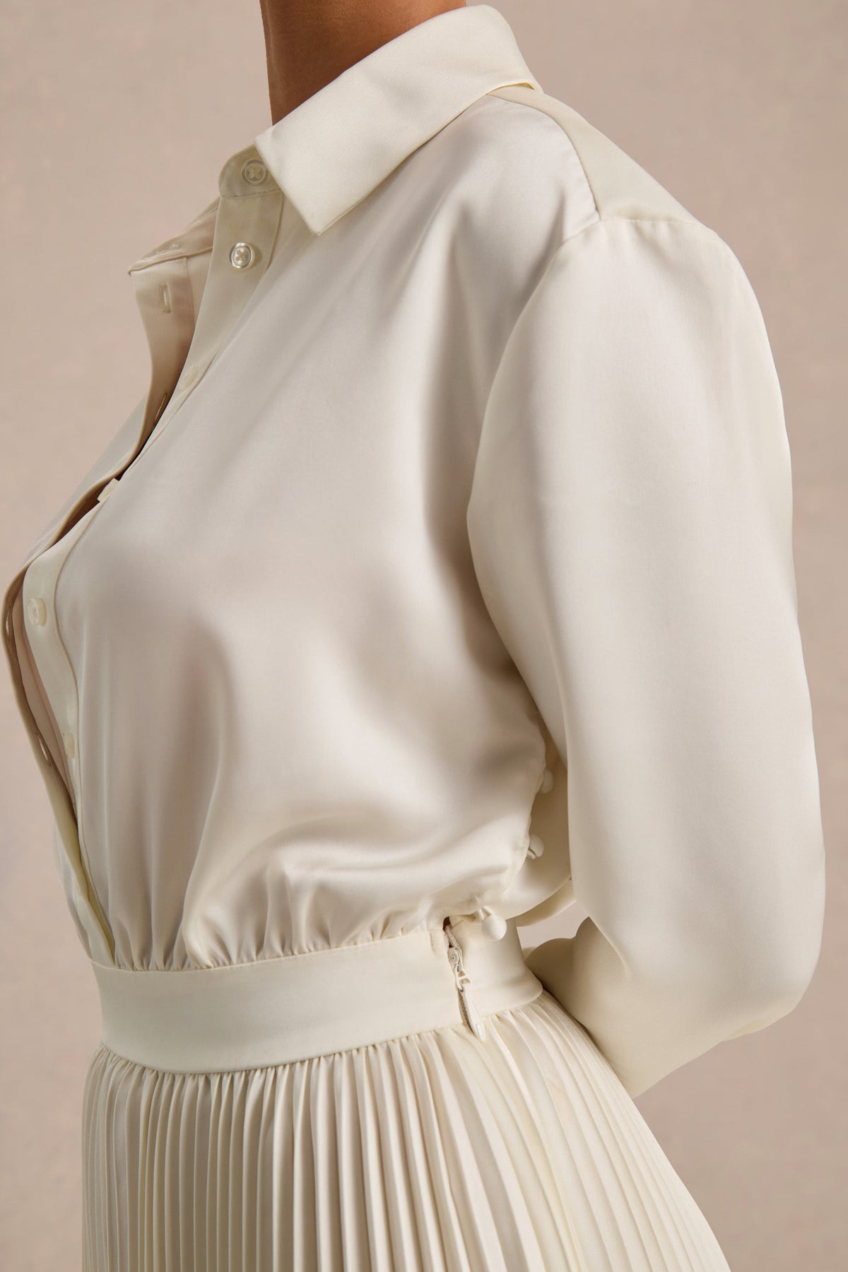 Naxos | Vestido Largo Camisero de Satén Color Crema