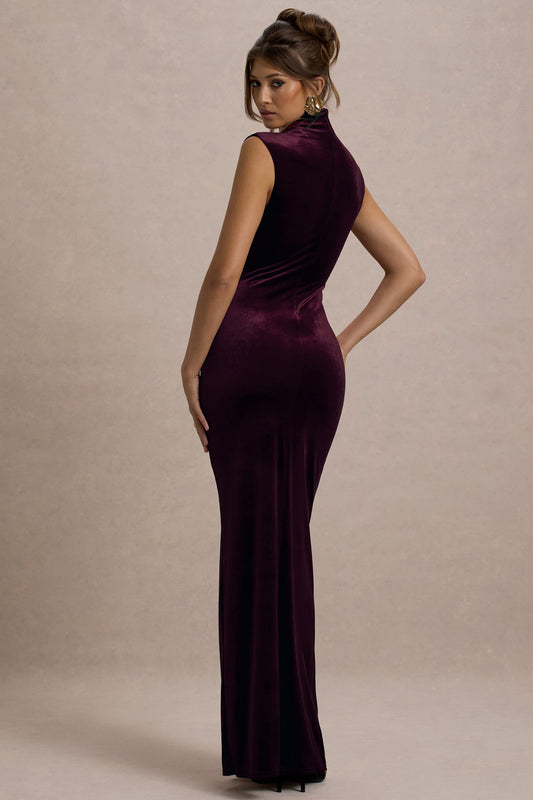 Abilene | Vestido largo de terciopelo en color burdeos, de cuello alto y abertura lateral