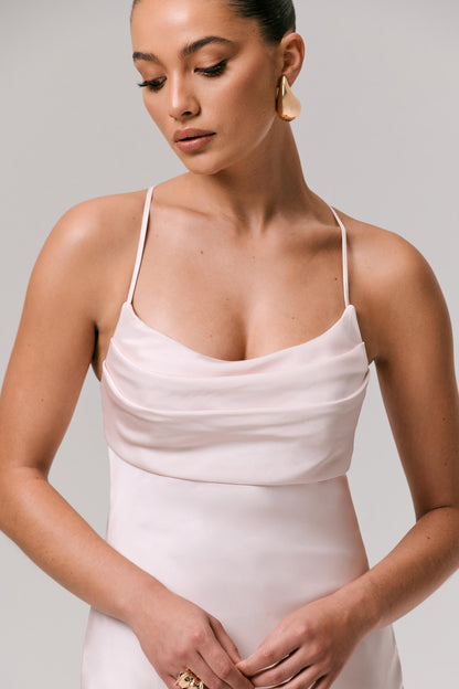 Lucie | Vestido largo entallado con escote cowl y degradado