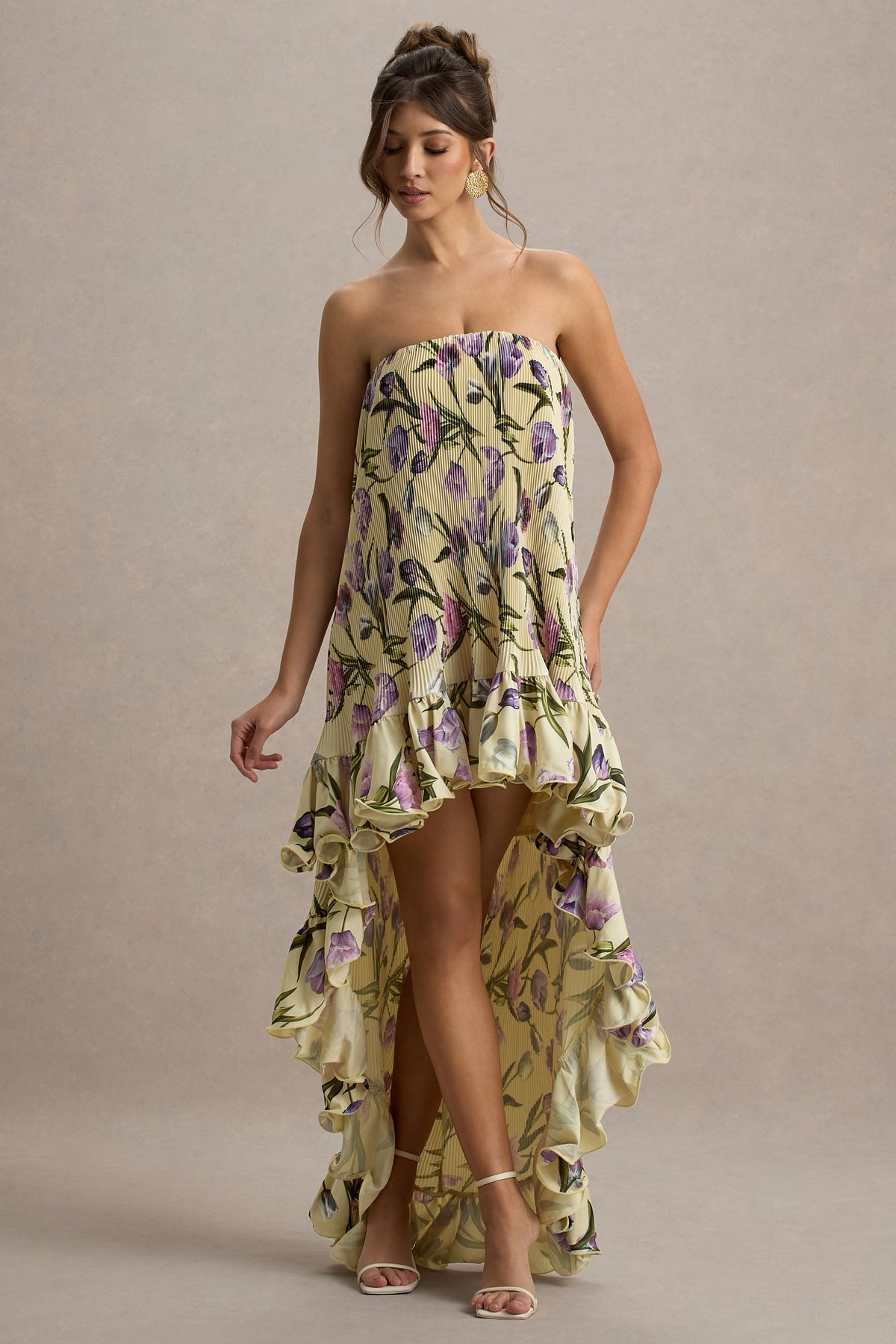 Whistler | Vestido largo con estampado floral con Volantes y Dobladillo Asimétrico