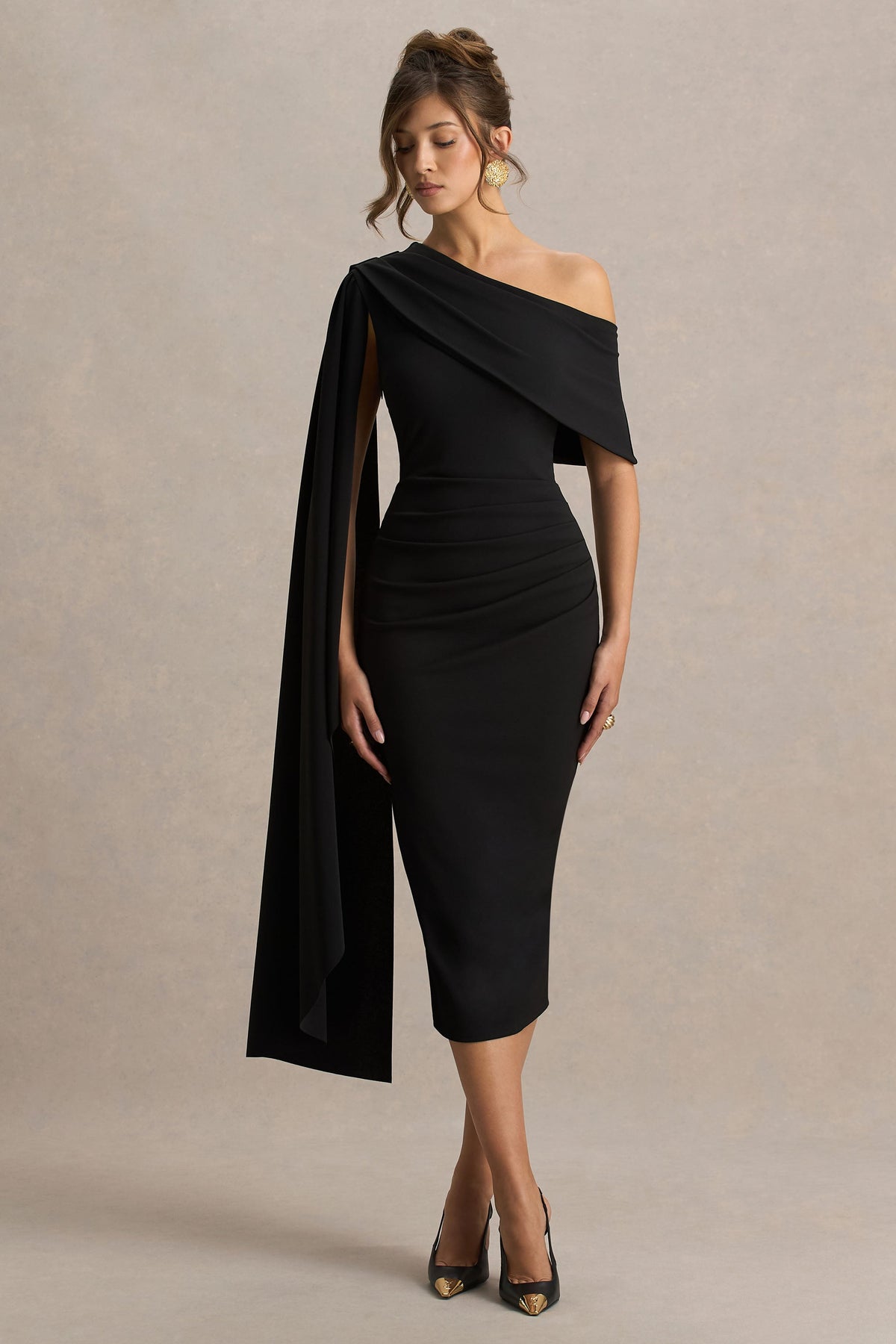 Leah | Vestido Midi Burdeos De Escote Asimétrico Con Manga Capa y Detalle Drapé